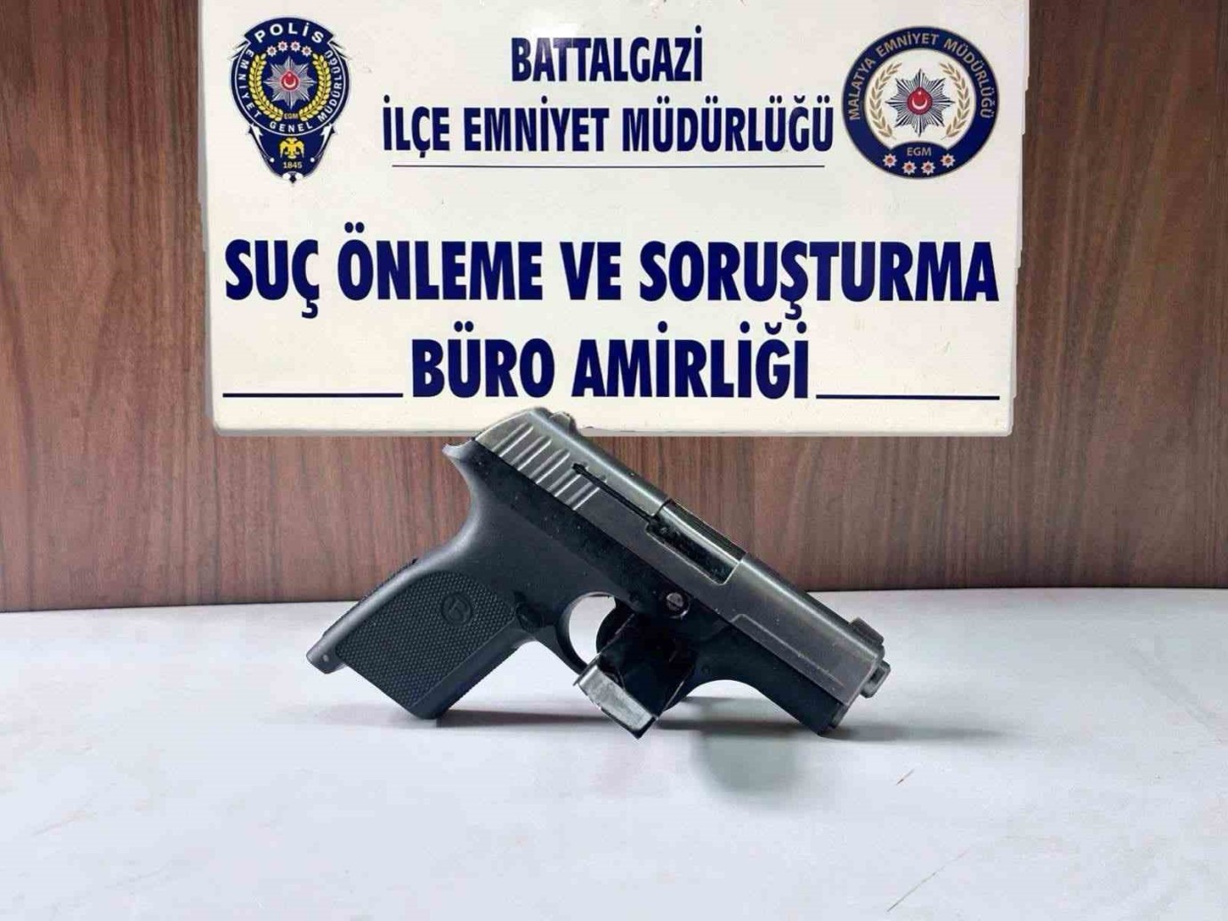 Malatya’da Emniyetin Uygulamalarında 39 Aranan Kişi Yakalandı