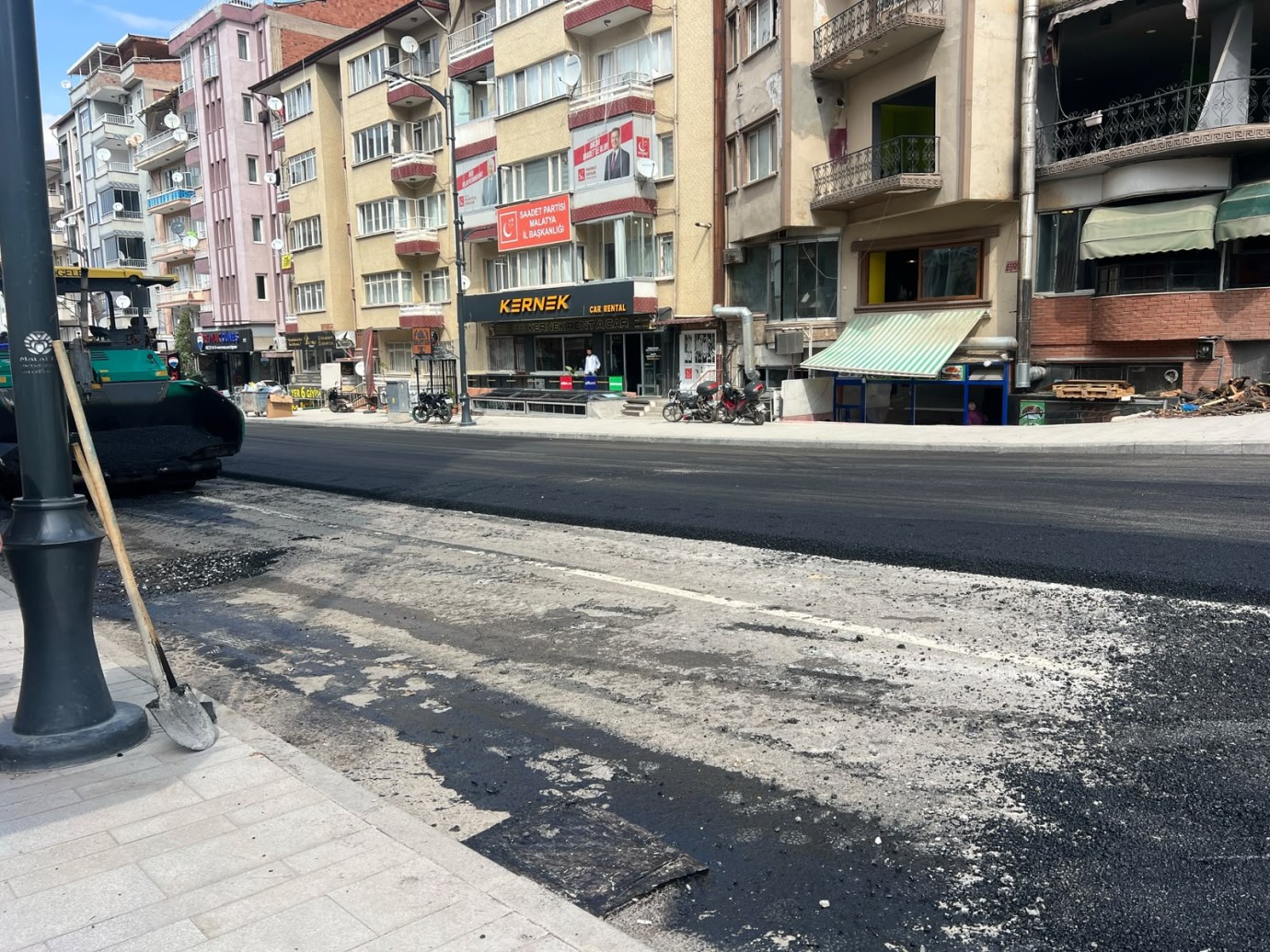 Fuzuli Caddesi’nde Tepki Çeken Çalışma...Asfaltın Fonu Kime Gidiyor?