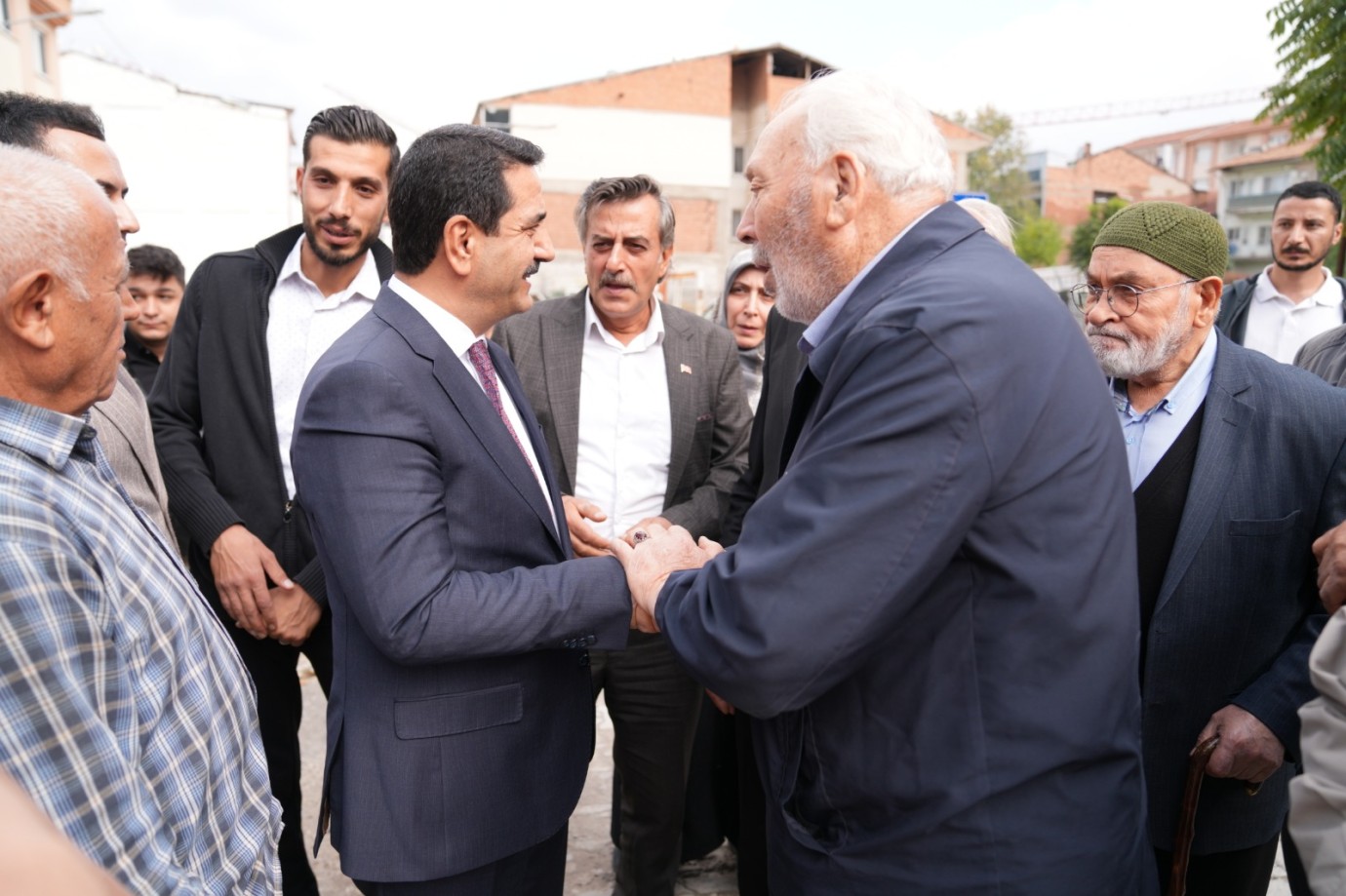 Başkan Bayram Taşkın,Nuriye Mahallesi Sakinleriyle Bir Araya Geldi