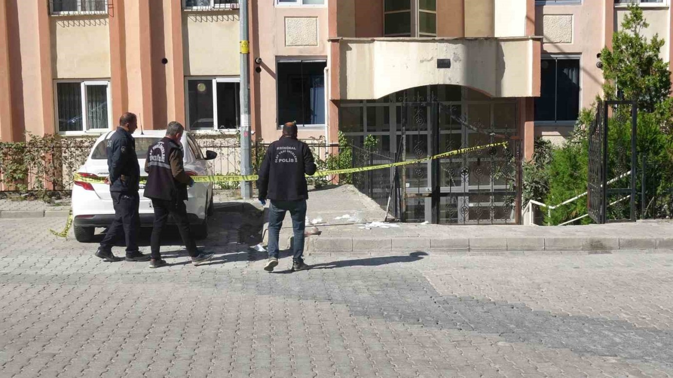Malatya’da Eşini Öldüren Şahıs,İntihar Ederek Hayatını Kaybetti