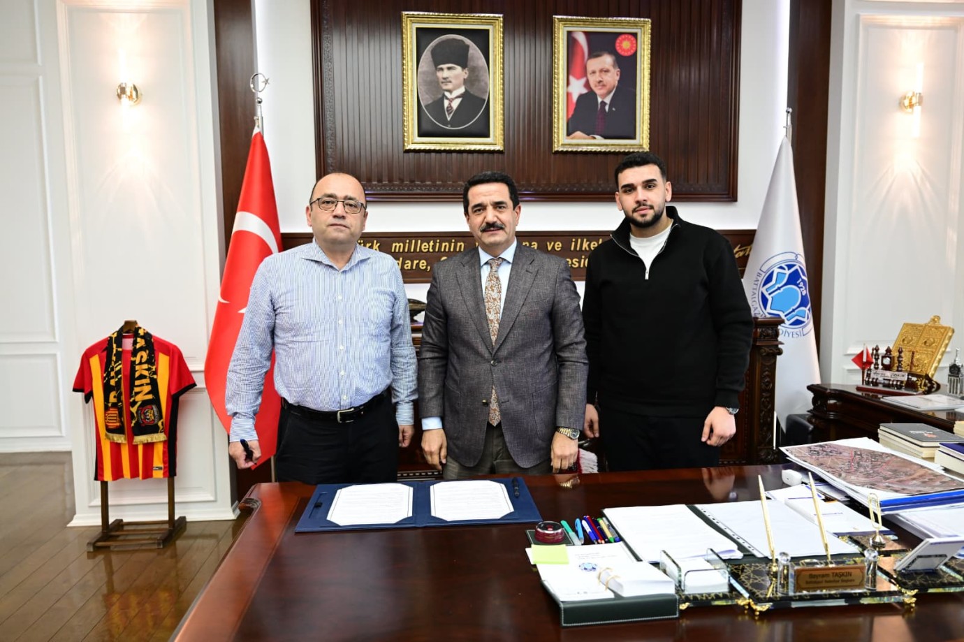 Hayırsever İsmail Akbaş,Paşaköşkü Mahallesi’ne Taziye Evi Yaptıracak