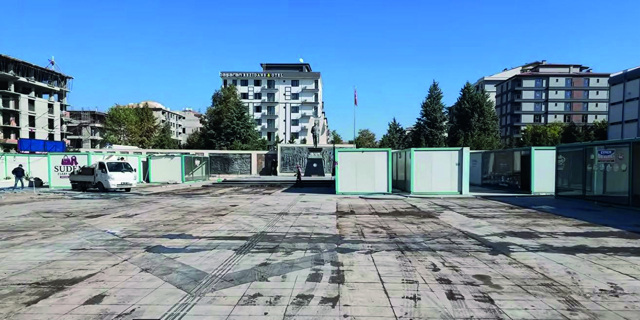 Malatya'da Konteyner Çarşı Dönemi Sona Eriyor
