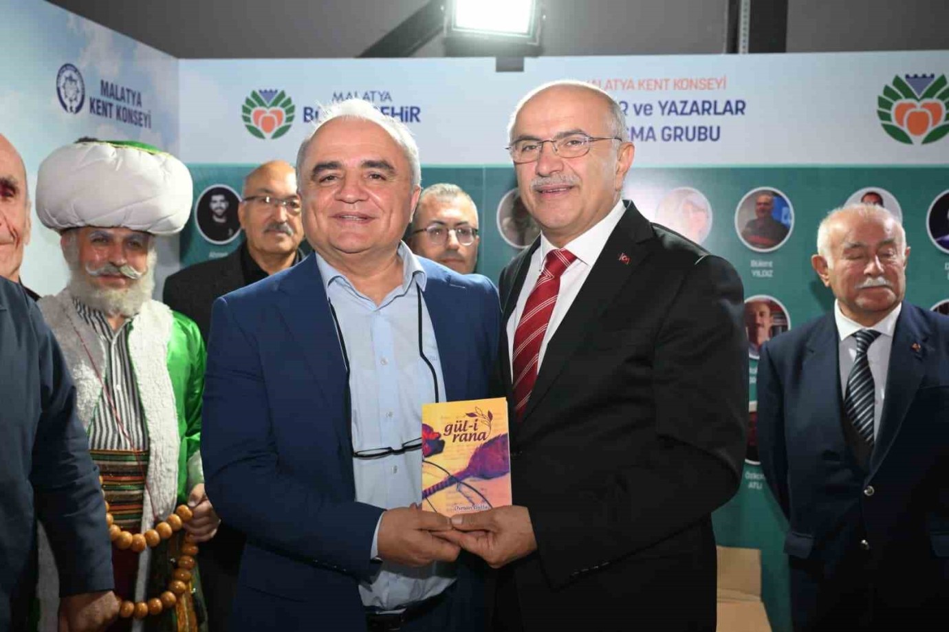Malatya Kitap Fuarı'nda Yazarlar ve Konuklar Organizasyondan Memnun