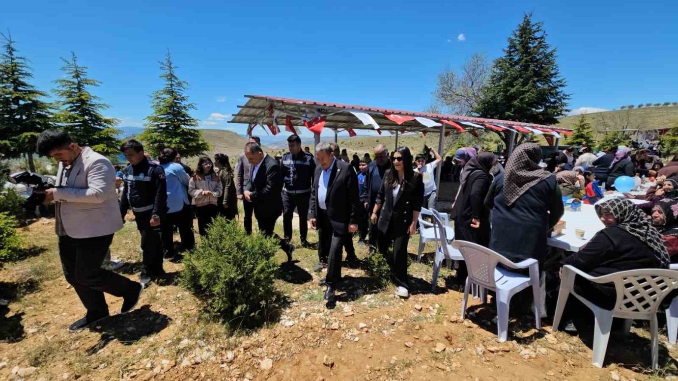Darende'de 17. Geleneksel Hatun Ana Buluşması ve Anma Etkinliği Gerçekleştirildi