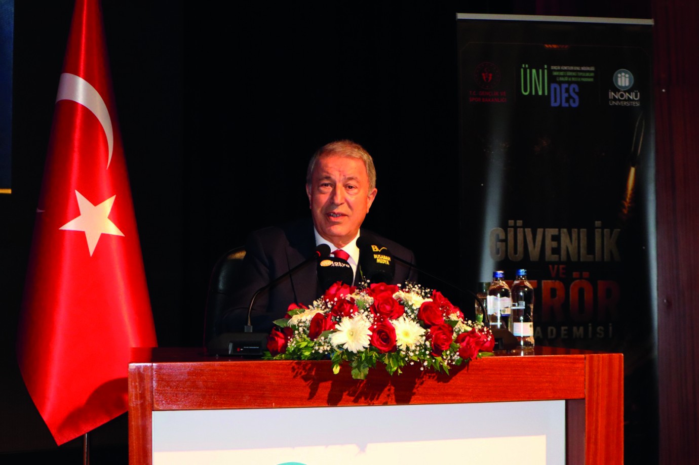 Hulusi Akar, Ortadoğu'da Dış Politikayı Özetledi