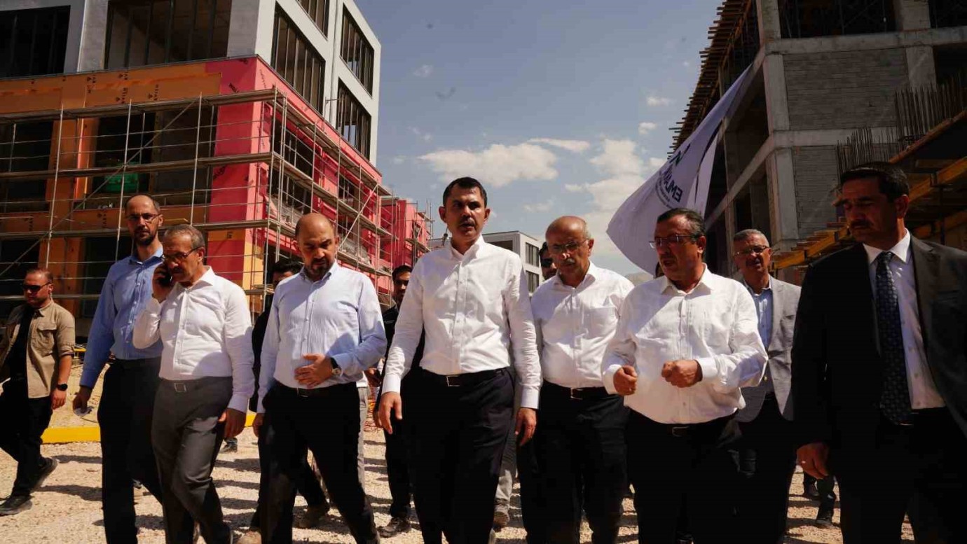 Malatya Büyükşehir,İstanbul Pasajı Sokağına,Murat Kurum'un Adını Verdi 