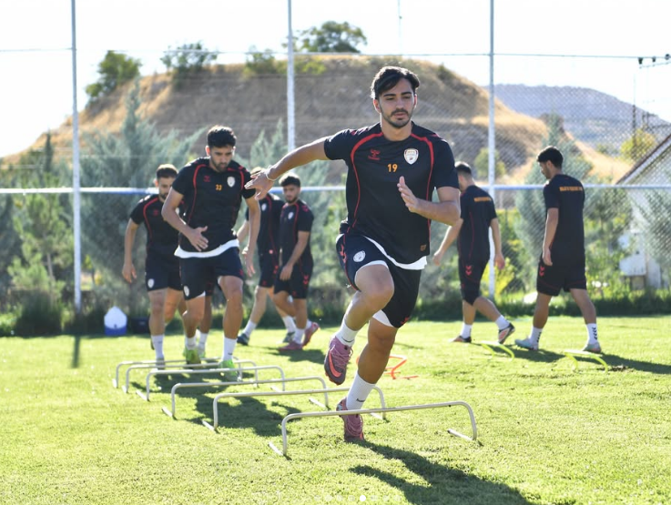 Diyarbekirspor AŞ-Malatya Yeşilyurtspor Maçının Hakemleri Açıklandı