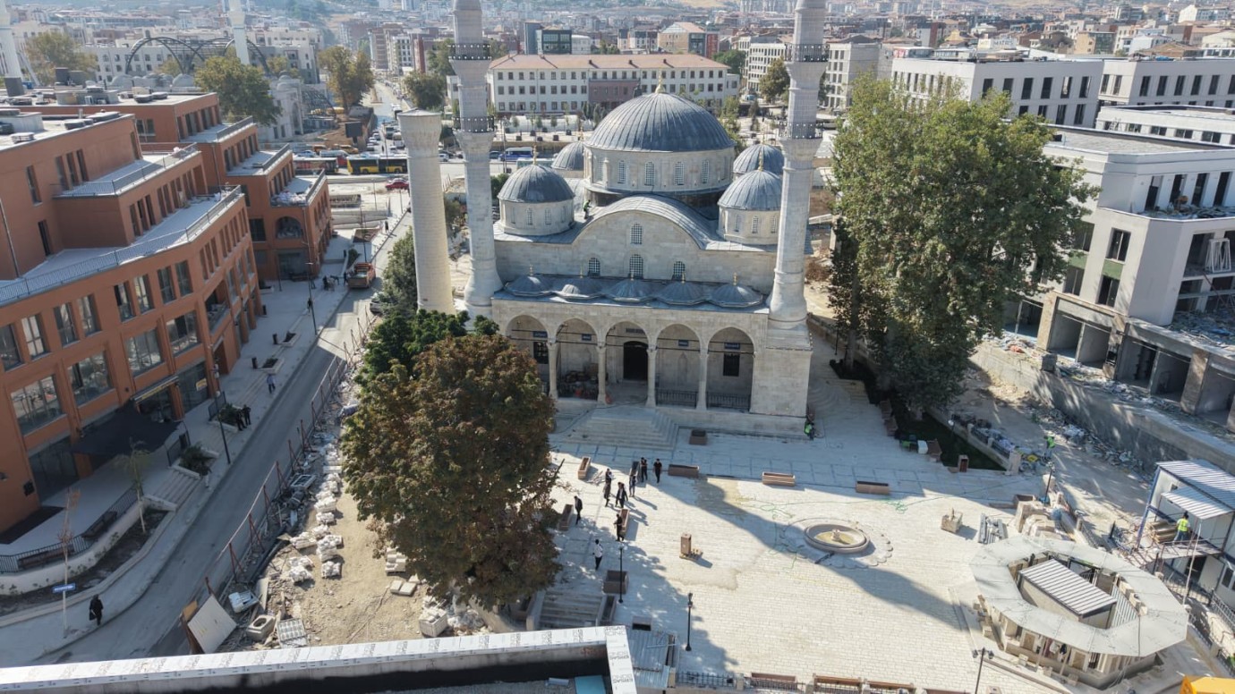 Başkan Taşkın,''Şemsiye Sokak Tekrar Hayata Geçirilecek''