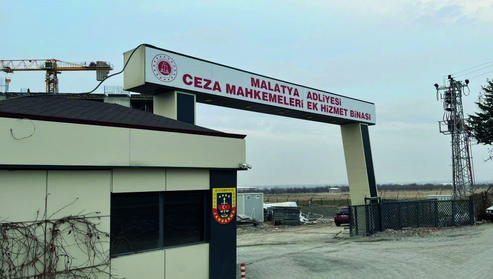 Malatya Adliyesi Yasta  Mübaşir Eroğlu Hayatını Kaybetti!